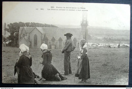 CPA 29 SAINTE ANNE LA PALUE - Les Pélerins Saluant Le Clocher - Villard 880 Précurseur - Ref. F 66 - Plonévez-Porzay