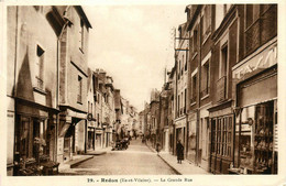 Redon * La Grande Rue * Commerces Magasins - Redon