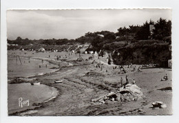 - CPSM LE CORMIER (La Plaine-sur-Mer / 44) - Vue D'ensemble De La Plage - Edition Chapeau 155 - - La-Plaine-sur-Mer