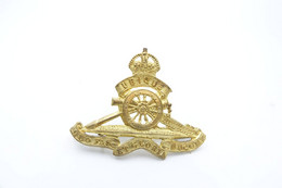 Militaria - INSIGNIA : Cap Badge Royal Canadian Artillery - Other & Unclassified