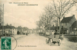 Gevrey Chambertin * La Place Des Marronniers * Environs De Dijon * Automobile Voiture Ancienne - Gevrey Chambertin