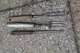 Fourchettes à Gigot Et Affuteur De Couteaux - Forks