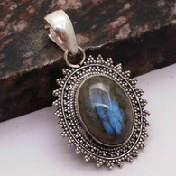 Neuf - Beau Pendentif En Argent 925 Ciselé Serti D'une Labradorite Bleutée - Anhänger