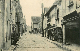 La Guerche De Bretagne * La Rue De Rannée * Commerces Magasins - La Guerche-de-Bretagne