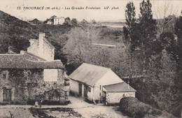 (199)   CPA  Thouarcé  Les Grandes Fontaines - Thouarce