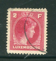 LUXEMBOURG- Y&T N°349- Oblitéré - 1944 Charlotte De Profil à Droite