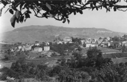 Environs De VIC-le-COMTE - Le Village De LACHAUX - CPSM PF Cachet 1952 - Vic Le Comte