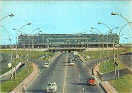 CPM 75 Paris - L'aérogagre De L'Aéroport De Paris-Orly, 2 Scans Flamme Biennale De Paris 1965, Voitures 2CV, DS, 4L, 403 - Flugwesen