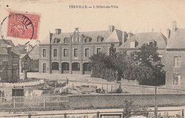 76 - YERVILLE - L' Hôtel De Ville - Yerville