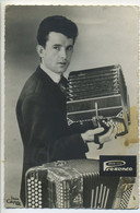 Carte Photo Publicitaire -  Accordéoniste Jean VINQUANT - TOUL ( Meurthe Et Moselle) - Muziek En Musicus