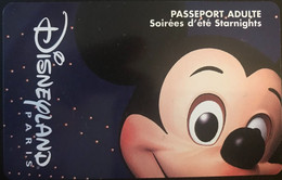 FRANCE  -  DisneyLAND PARIS  -  Mickey - STARNIGHTS  -  Adulte - Passeports Disney