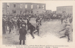 80 - BRAY Sur Somme : Révolte Paysanne Ferme De Bronfay - 1933 (1) - Dressage (sic) Des Paysans. - Demonstrations