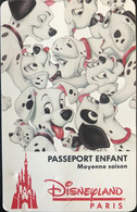 FRANCE  - DisneyLAND PARIS-  101 DALMATIENS CHIOTS  -  Enfant - Passaporti  Disney
