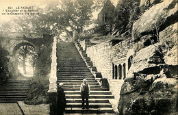 036 430 - CPA - France (56) Morbihan - Le Faouet - L'escalier Et Le Beffroi De La Chapelle Ste Barbe - Le Faouet