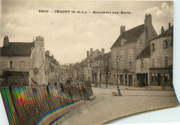 Chagny * Place Du Village Et Monument Aux Morts * Rue - Chagny