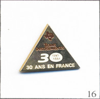 Pin's Bureautique - Matériel / Texas Instruments - 30 Ans Présence En France. Non Est. Métal Peint. T832-16 - Informatique