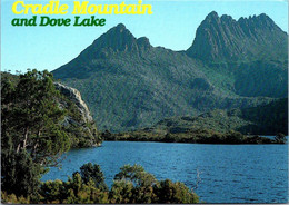 (1 B 29)  Australia - TAS - Cradle Mountain  (posted 2000 ? With Xmas Stamp) - Wilderness