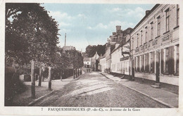 62 - FAUQUEMBERGUES - Avenue De La Gare - Café De La Gare (carte Colorisée) - Fauquembergues