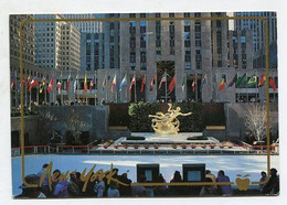 AK 010772 USA - New York City - Rockefeller Center - Places