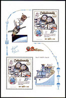 CZECHOSLOVAKIA 1983 Joint Soviet-Czech Space Flight Block MNH / **.  Michel Block 53 - Blocks & Kleinbögen