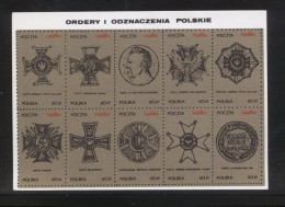 POLAND SOLIDARNOSC SOLIDARITY POLISH ORDERS AND MEDAL MS CREAM GLOSSY PAPER - Vignettes Solidarnosc