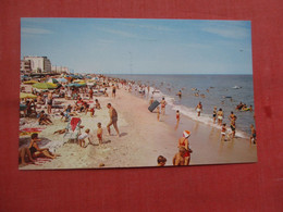 Beach Scene Rehoboth  Delaware         Ref  5301 - Autres & Non Classés