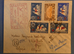 F1 ST PIERRE ET MIQUELON BELLE LETTRE RECO 1931 PREMIER VOL POUR L ALGERIE ++++TIMBRES SURCHARGES + AFFRANCH PLAISANT - Covers & Documents