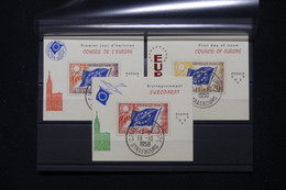 FRANCE - 3 Timbres Du Conseil De L 'Europe Sur Support 1er Jour En 1958 - L 111904 - Briefe U. Dokumente