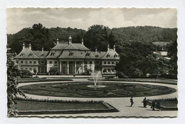 AK 018054 GERMANY - Pillnitz - Schloßhof Mit Bergpalais - Pillnitz