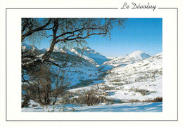 05 - Saint Etienne En Dévoluy - Vallée - Vue Lointaine Sur Le Village - Saint Etienne En Devoluy