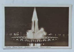 36200 Cartolina - Brindisi - Fontana In Piazza Cairoli Di Notte - VG 1946 - Brindisi