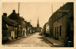 Ligné * La Grande Rue Et Vue Sur L'église - Ligné