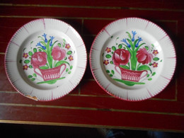 LOT DE 2 ASSIETTES FAIENCE SAINT CLEMENT Décor Jardiniere De Fleurs 1 En Bon état , L' Autre Choc - Saint Clément (FRA)