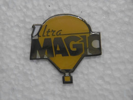 Pin's - Montgolfière ULTRA MAGIC - Pin Badge Marque Fabricant De Montgolfières - Montgolfières