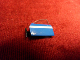 DINKY TOYS PIECES DETACHEES Renault 12 Gordini Ref 1424 G : 1 Portière Avant Gauche En Pèce Détachée En Reproduction - Dinky