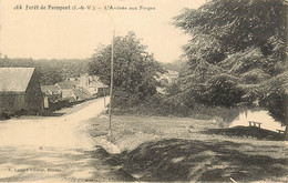 FORET DE PAIMPONT L'ARRIVEE AUX FORGES - Paimpont