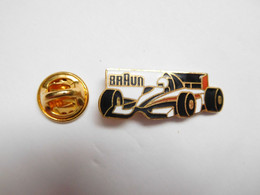 Beau Pin's En EGF , Auto F1 , Braun , Signé FIA - F1