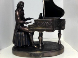 Vogler Studio Collection, Mozart Am Klavier Spielend - Rare