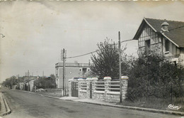 91 - SAINT MICHEL SUR ORGE - Rue Emile Berthier - Timbre Heros De La Resistance - Saint Michel Sur Orge