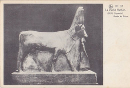 W0687- CAIRO MUSEUM, HATHOR COW ANCIENT STATUE - Musées