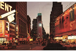 (RECTO / VERSO) NEW YORK -TIME SQUARE AND CHEMICAL BUILDING IN 1975 - N° 828 - BEAU TIMBRE - FORMAT CPA - Time Square