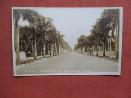 RPPC.  First Street.   Fort Myers Florida   Ref 5469 - Fort Myers
