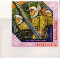 SPACE- OUTER SPACE ACHIEVEMENTS- SET OF 5 IMPERF - JORDAN - SCARCE- MNH- H2-04 - Collezioni