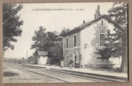 CPA 82 - SAINT-ETIENNE De TULMONT - La Gare - TB PMLAN Intérieur EDIFICE CHEMIN DE FER ANIMATION QUAIS Chel De Gare - Saint Etienne De Tulmont