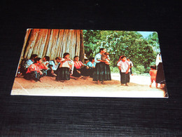 40952-                            HONDURAS, KEKCHI INDIANS OF OTOXHA IN THE TOLEDO DISTRICT - Honduras