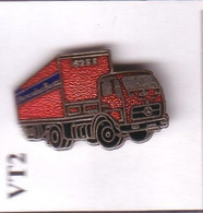 VT02 Pin's Camion Truck Mercedes Achat Immédiat - Mercedes