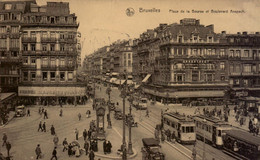 Bruxelles Place De La Bourse Et Boulevard Anspach, Tram Devant La Bourse - Animée - Public Transport (surface)