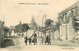 Mareuil Sur Lay * La Rue Des Moutiers * Villageois - Mareuil Sur Lay Dissais