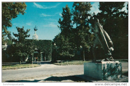 Virginia Newport News The Mariners Museum Entrance - Newport News