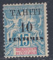 Tahiti N° 33 X Timbre D'Océanie De 1892 Surchargé : 10 C. Sur 15 C. Bleu, Trace De Charnière Sinon TB - Ungebraucht